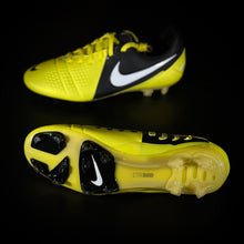 Load image into Gallery viewer, Nike CTR360 Maestri III SE FG - Limited Edition