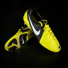 Load image into Gallery viewer, Nike CTR360 Maestri III SE FG - Limited Edition
