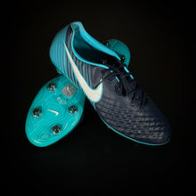 Load image into Gallery viewer, Nike Magista Opus II SG Pro - Ice Pack