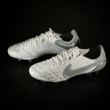 Load image into Gallery viewer, Nike Tiempo Legend 9 Elite SE FG - Focus