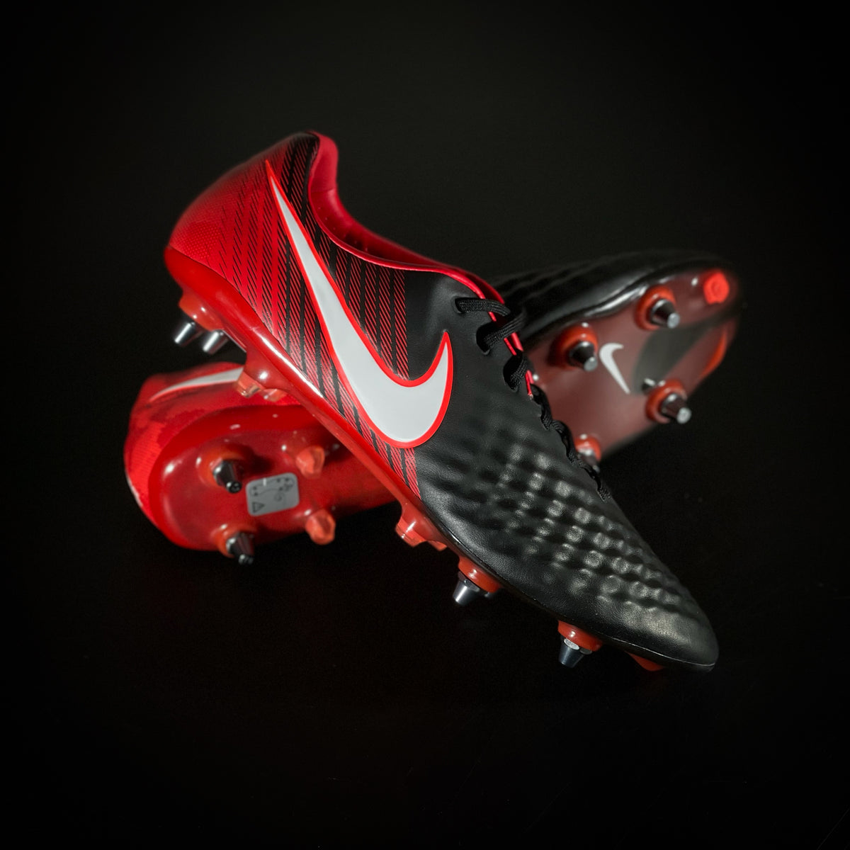 Nike magista opus 2 red deals