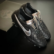 Load image into Gallery viewer, Nike Tiempo Legend V Premium FG - Totti
