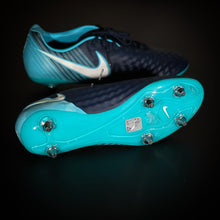 Load image into Gallery viewer, Nike Magista Opus II SG Pro - Ice Pack