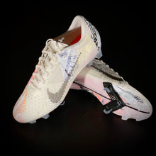 Load image into Gallery viewer, Nike Mercurial Vapor Next Nature FG