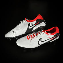 Load image into Gallery viewer, Nike Tiempo Legend 10 Elite SG Pro - Ready Pack
