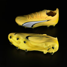 Load image into Gallery viewer, Puma ULTRA Ultimate FG/AG - Voltage Pack
