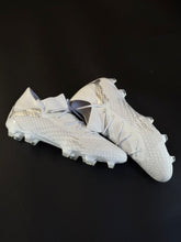 Load image into Gallery viewer, Puma Future 7 Ultimate FG/AG - Whiteout
