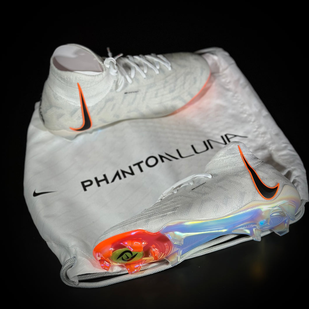 Nike Phantom Luna Elite FG