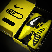 Load image into Gallery viewer, Nike CTR360 Maestri III SE FG - Limited Edition
