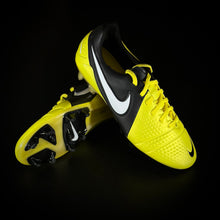 Load image into Gallery viewer, Nike CTR360 Maestri III SE FG - Limited Edition
