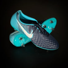 Load image into Gallery viewer, Nike Magista Opus II SG Pro - Ice Pack
